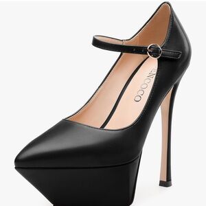 Elegant Black Platform Heels by [Brand]